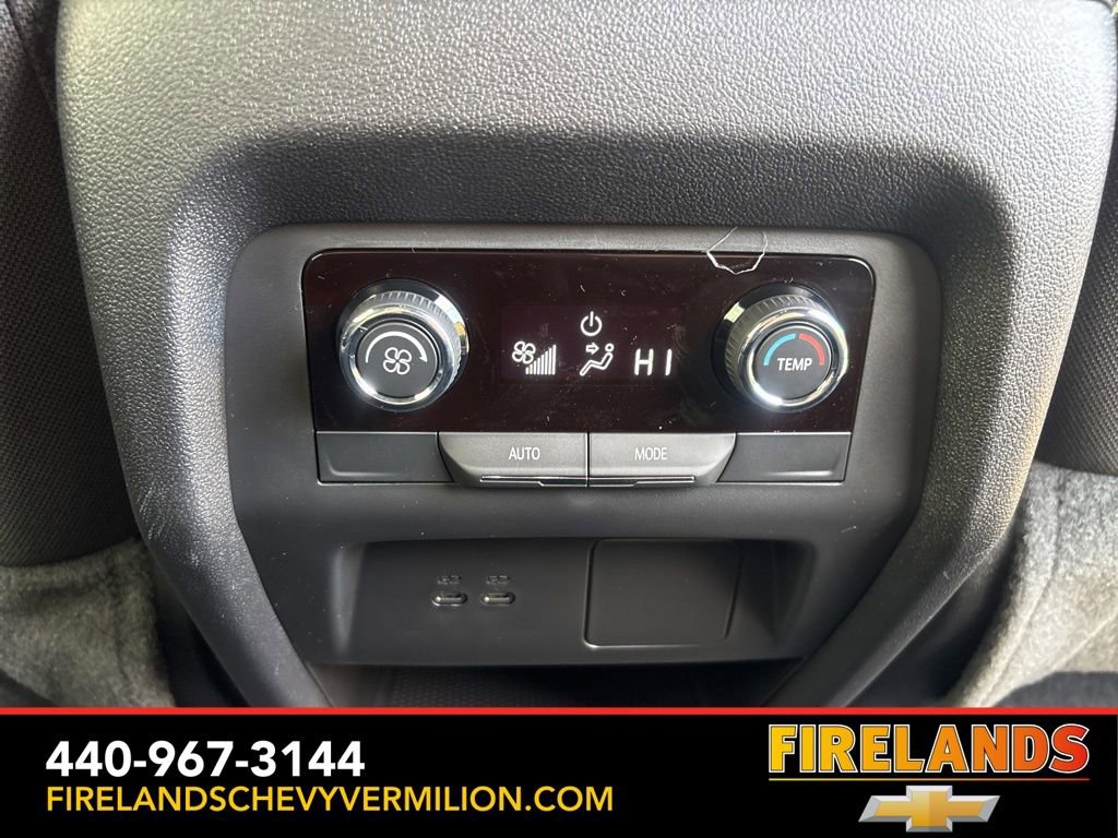New 2026 Chevrolet Traverse LT w/ LPO, Floor Liner Package FWD image 38
