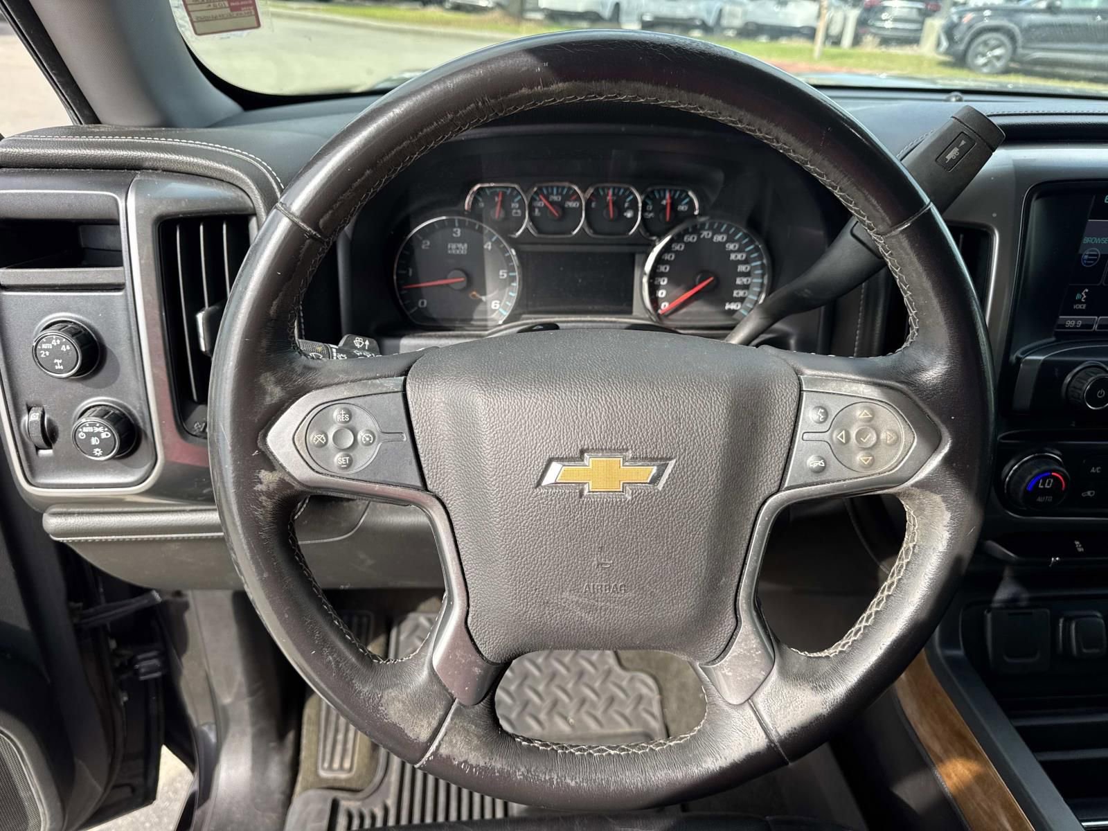 Used 2015 Chevrolet Silverado 1500 LTZ image 21