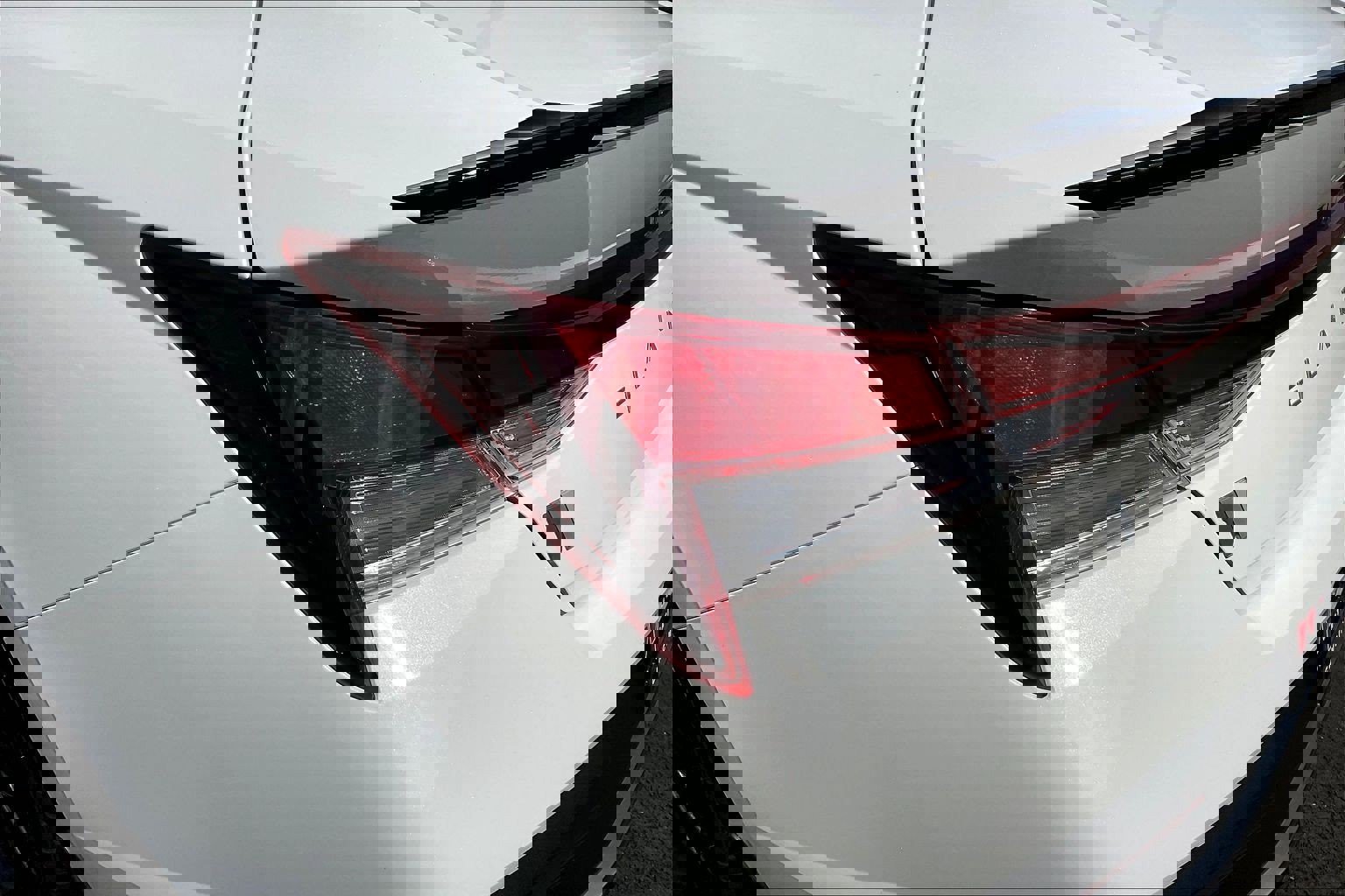 Certified 2026 Hyundai Elantra Sport FWD image 23