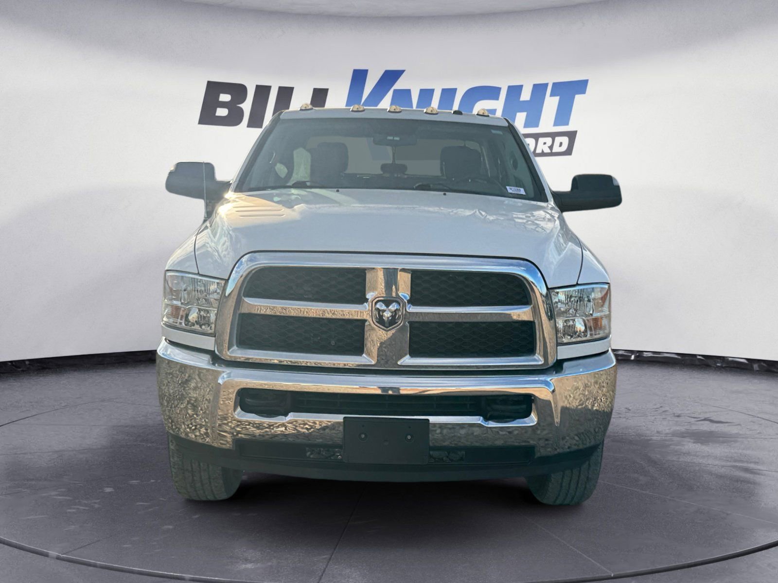 Used 2018 RAM 3500 Tradesman w/ Chrome Appearance Group image 8