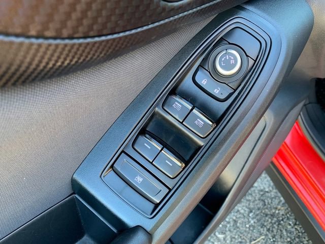 Used 2022 Subaru Crosstrek 2.0i Premium w/ Moonroof Package image 23