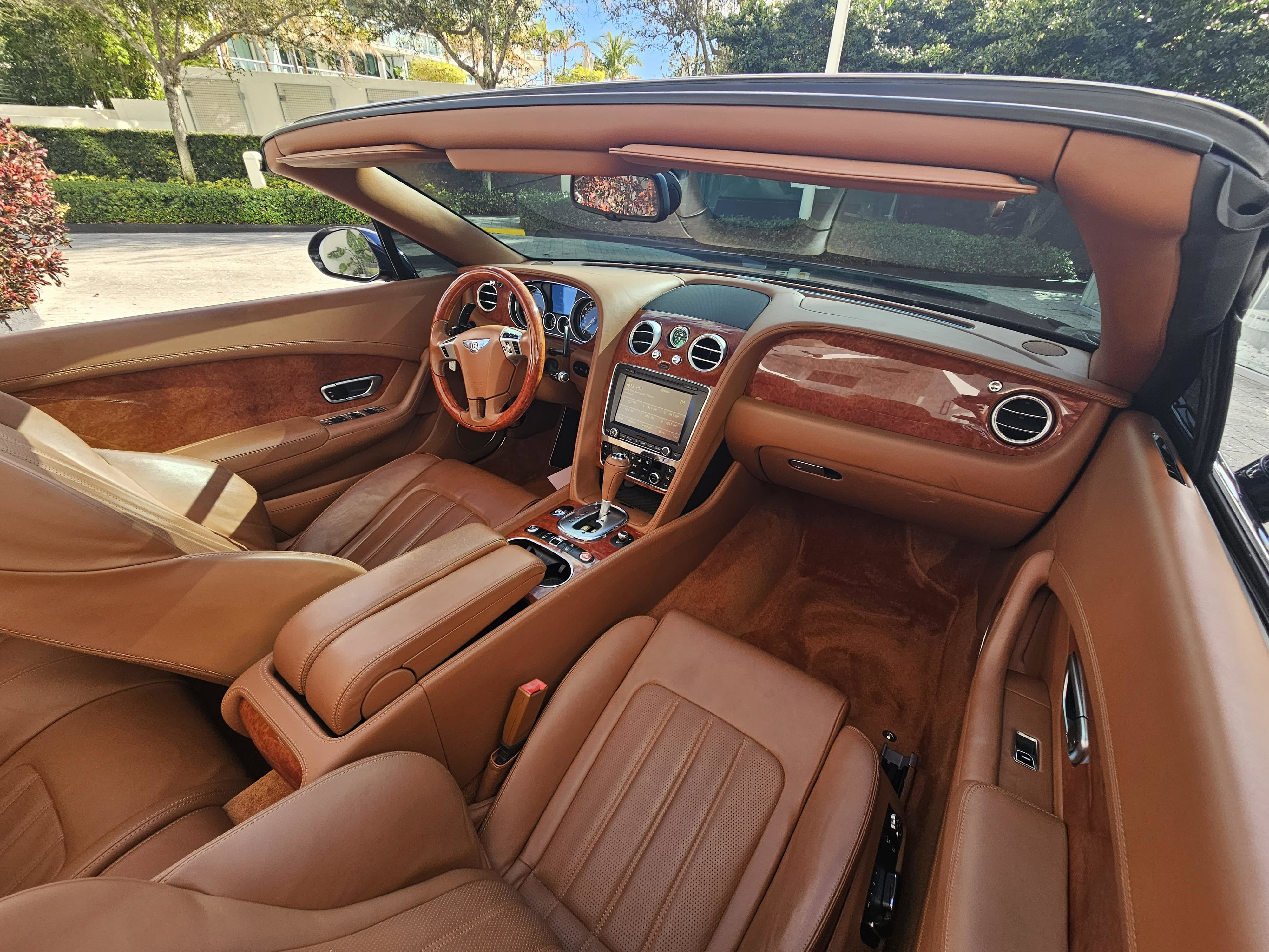 Used 2014 Bentley Continental GT image 7