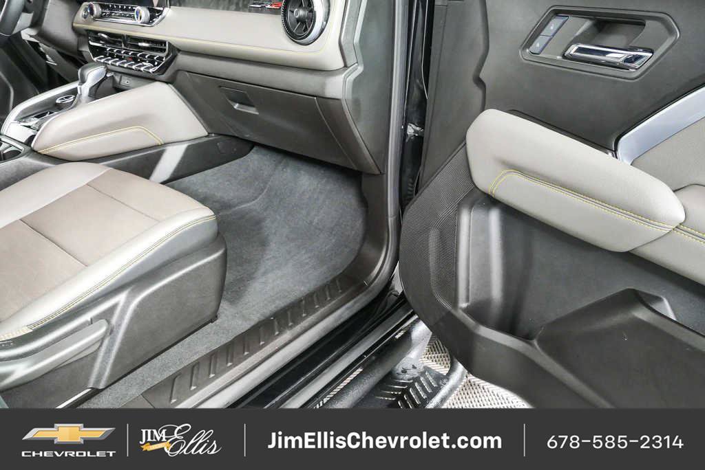 Certified 2024 Chevrolet Colorado ZR2 w/ ZR2 Convenience Package III AWD/4WD image 23
