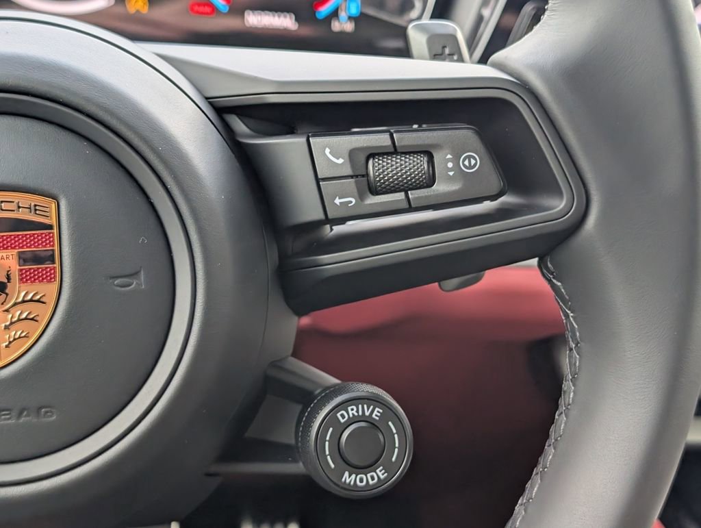 New 2026 Porsche Cayenne S image 22