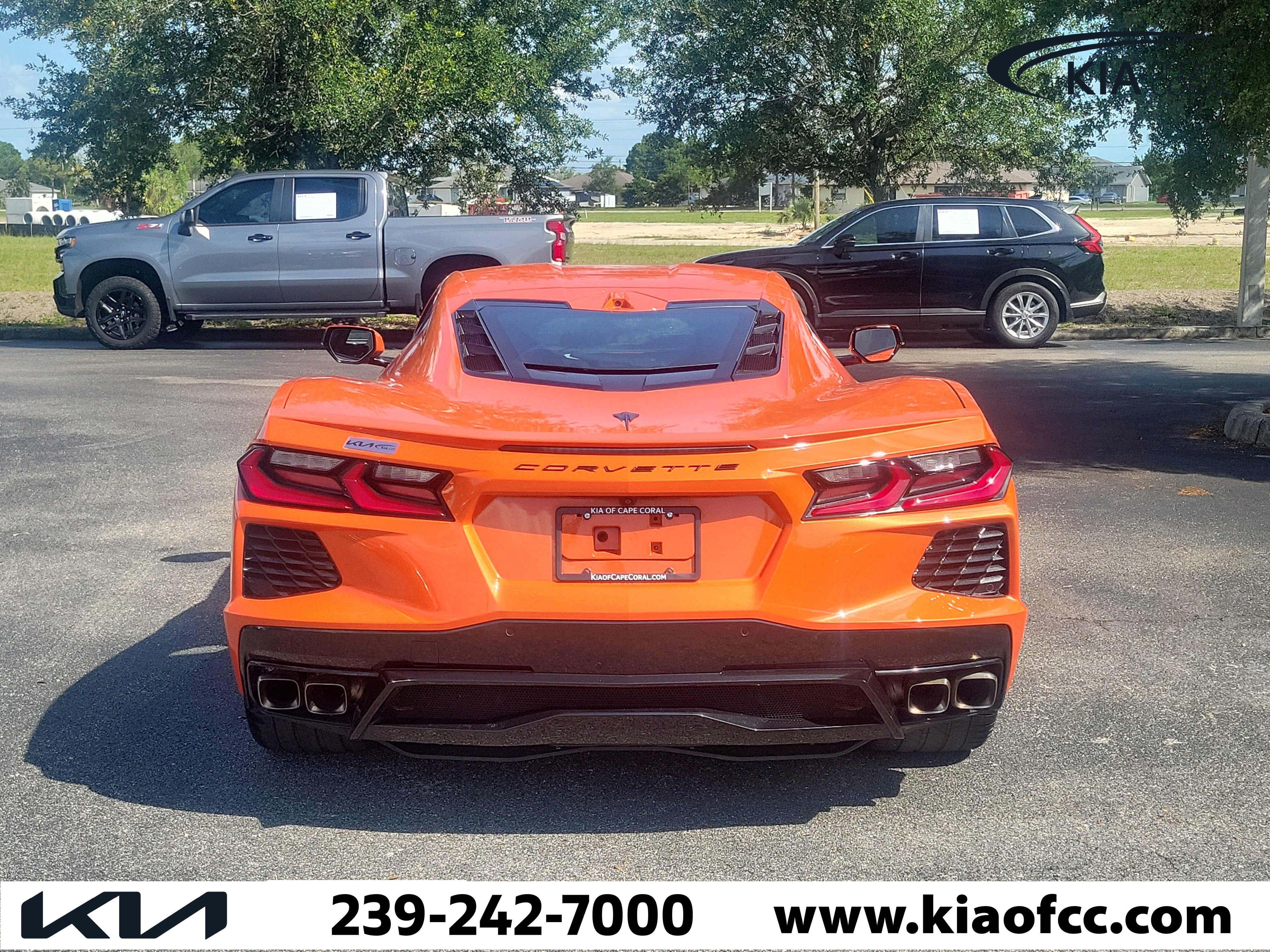 Used 2020 Chevrolet Corvette Stingray Preferred Cpe w/ 2LT Preferred Equipment Group RWD image 5