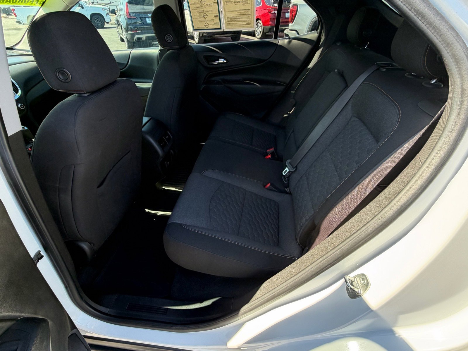 Used 2020 Chevrolet Equinox LT image 18