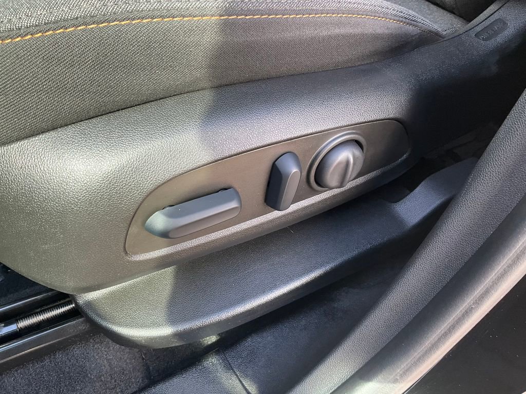 Used 2023 Chevrolet Equinox LT image 19