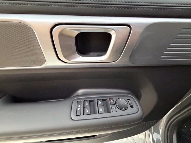 Certified 2026 Hyundai Santa Fe SEL AWD/4WD image 28