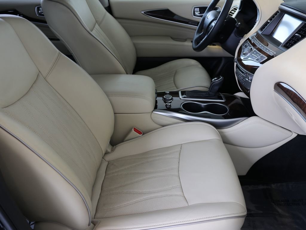 Used 2017 INFINITI QX60 Luxe w/ Deluxe Technology Package AWD/4WD image 47