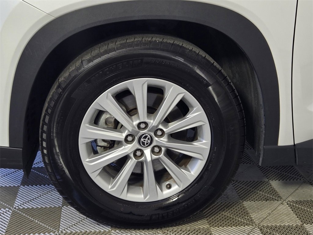 Used 2024 Toyota Grand Highlander FWD image 5