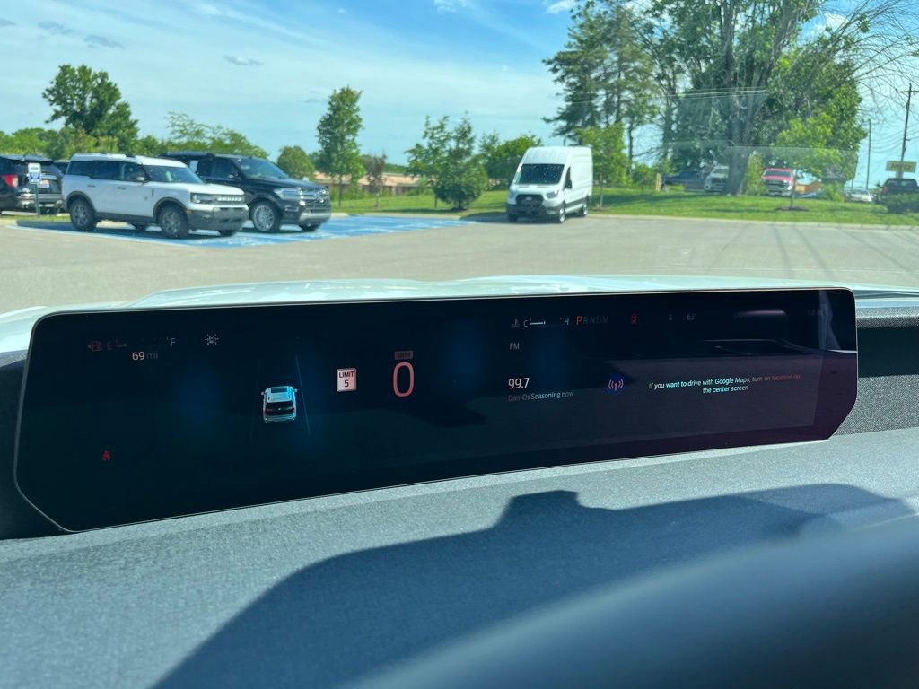 New 2026 Ford Expedition Active RWD image 15