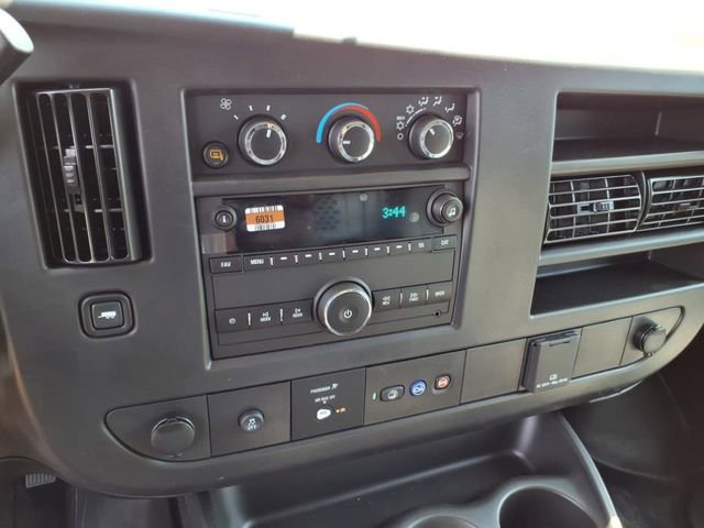 New 2025 Chevrolet Express 2500 Work Van w/ Driver Convenience Package image 17