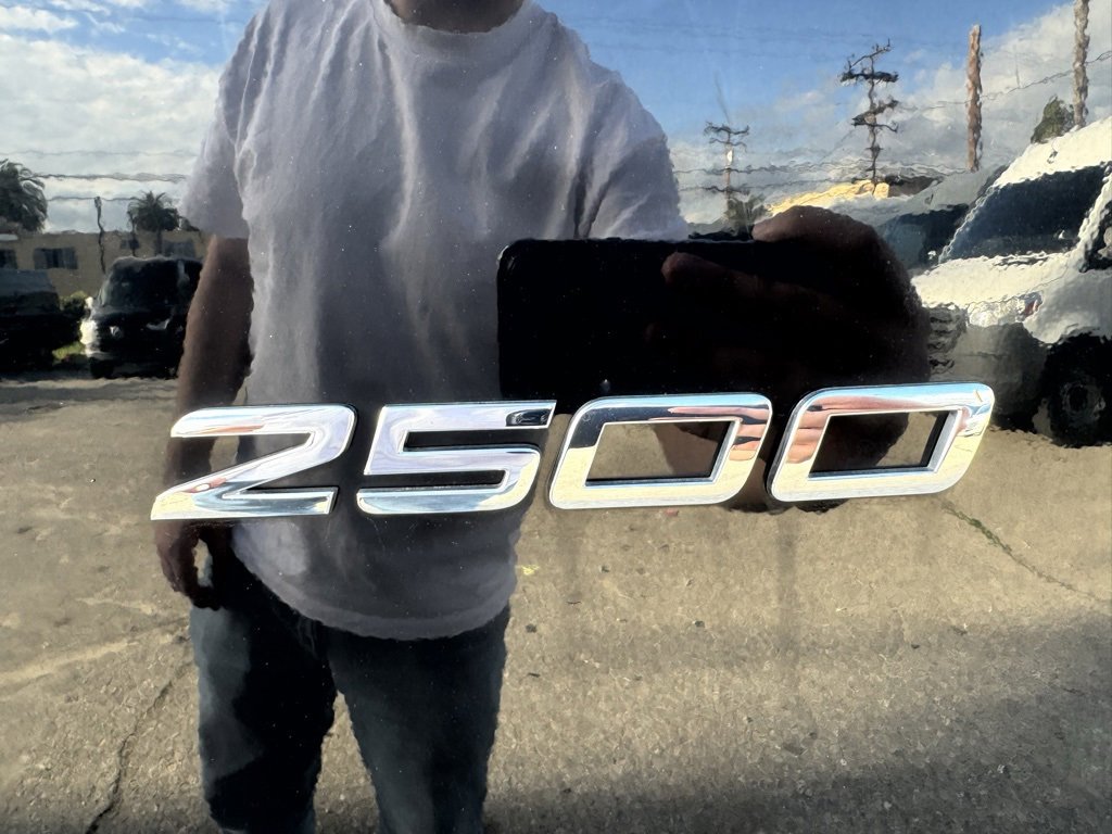 Used 2022 Mercedes-Benz Sprinter 144 Cargo image 16