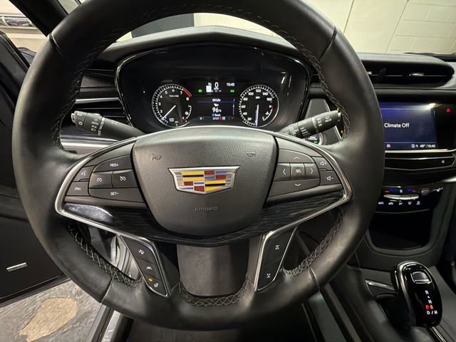 Used 2025 Cadillac XT5 Premium Luxury AWD/4WD image 13