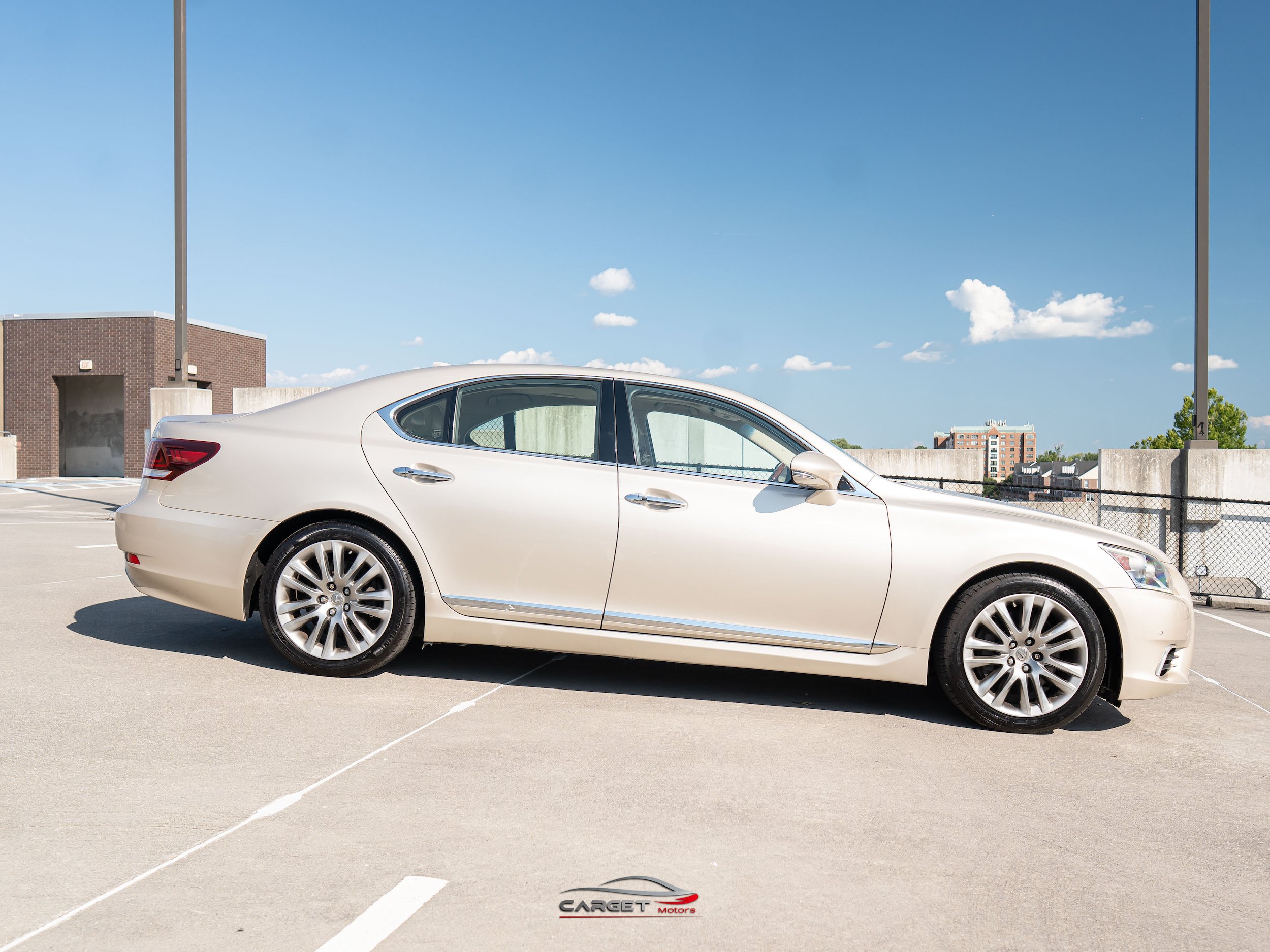 Used 2015 Lexus LS 460 AWD w/ Comfort Package image 8