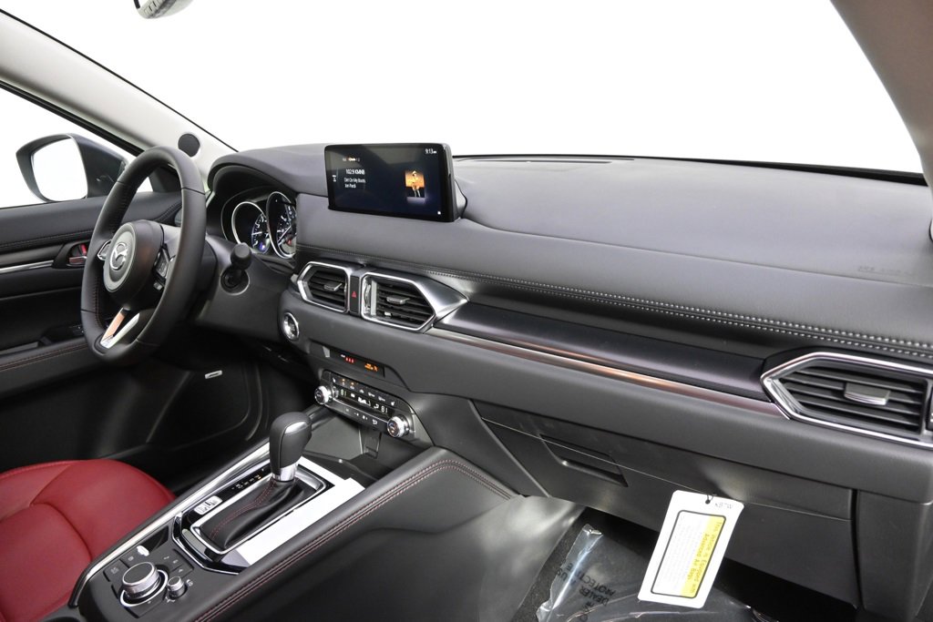 New 2025 MAZDA CX-5 Carbon Edition image 15