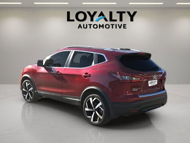 Used 2022 Nissan Rogue Sport SL image 3