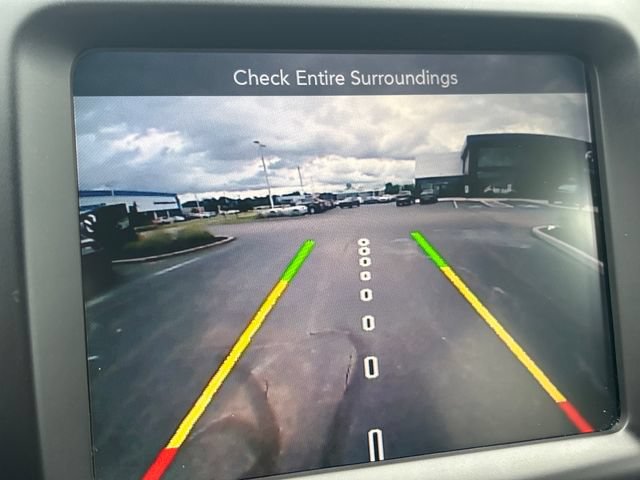 Used 2018 Jeep Cherokee Overland AWD/4WD image 15