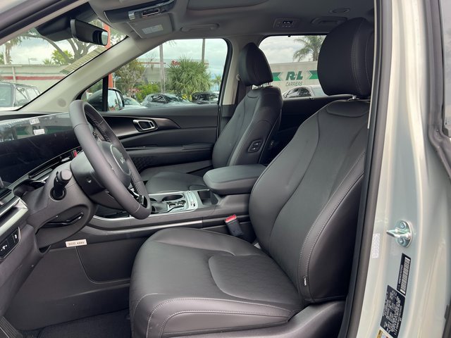 New 2026 Kia Carnival SX w/ SX Dark Edition Package image 16