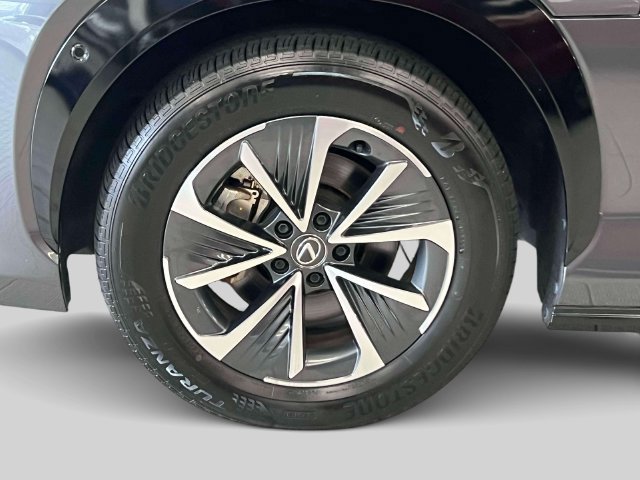 Certified 2023 Lexus RZ 450e Premium w/ Technology Package AWD/4WD image 8