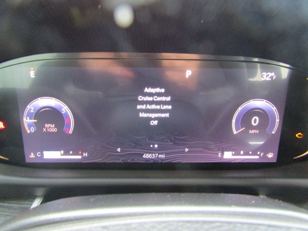 Used 2022 Jeep Wagoneer Series III w/ Flexible Seating Group image 29