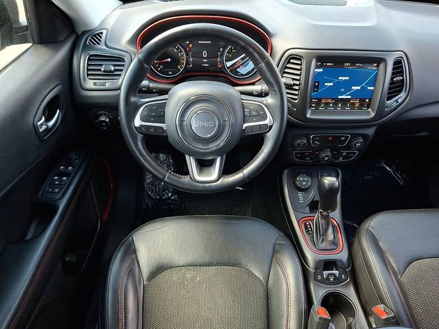 Used 2019 Jeep Compass Trailhawk w/ Cold Weather Group image 11