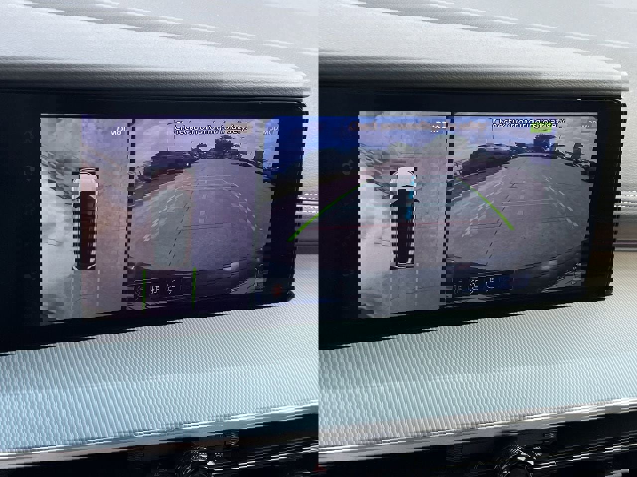 Certified 2025 Nissan Murano SL image 16