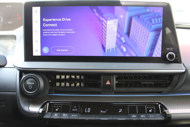 Certified 2023 Toyota Prius XLE FWD image 38