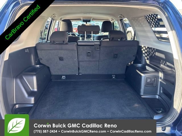 Used 2018 Toyota 4Runner TRD Off-Road AWD/4WD image 29