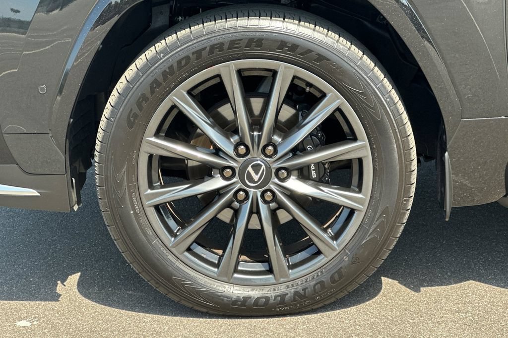 New 2026 Lexus LX 700h F Sport AWD/4WD image 27