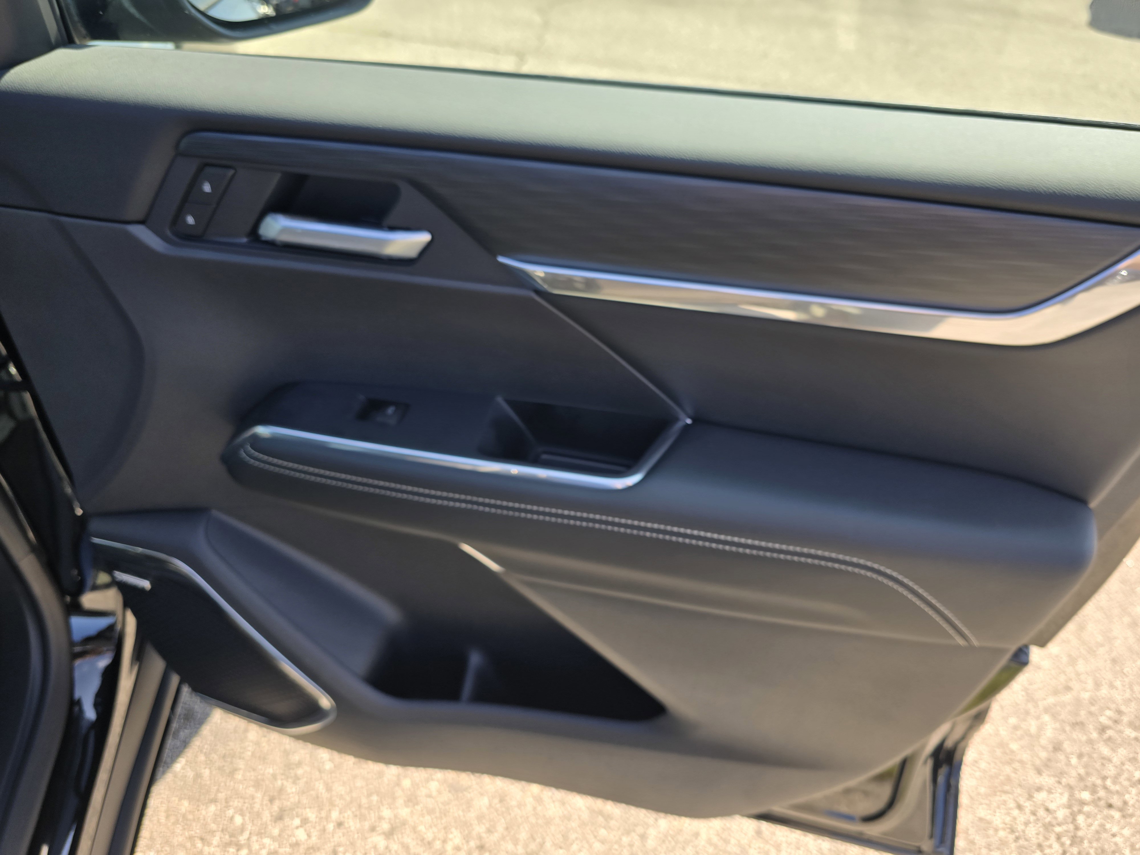 New 2025 GMC Acadia Elevation w/ Elevation Premium Package image 19