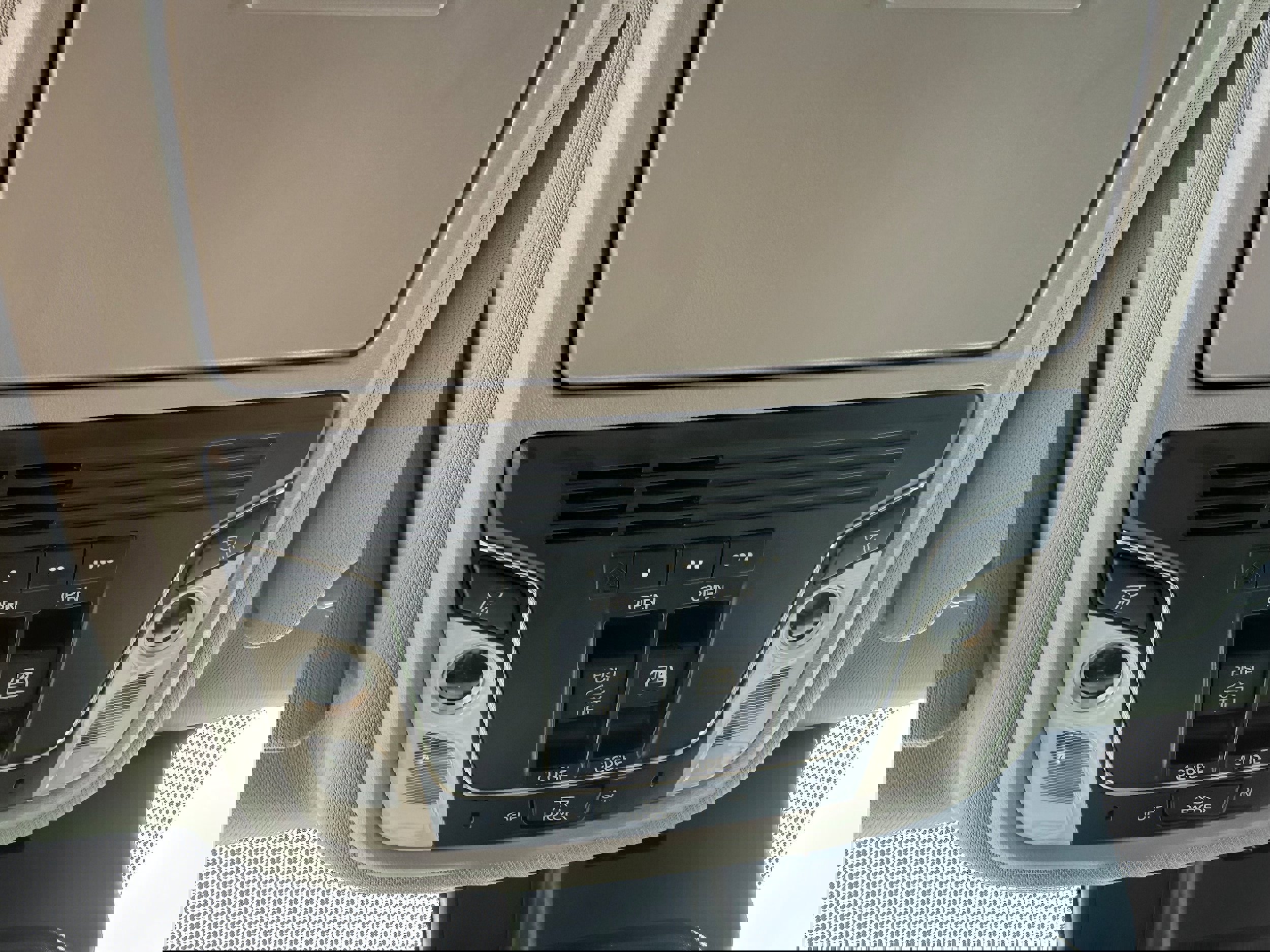 Used 2020 Honda Ridgeline RTL-E image 17