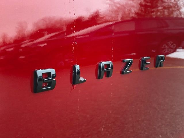 Used 2025 Chevrolet Blazer RS w/ Driver Confidence II Package image 32
