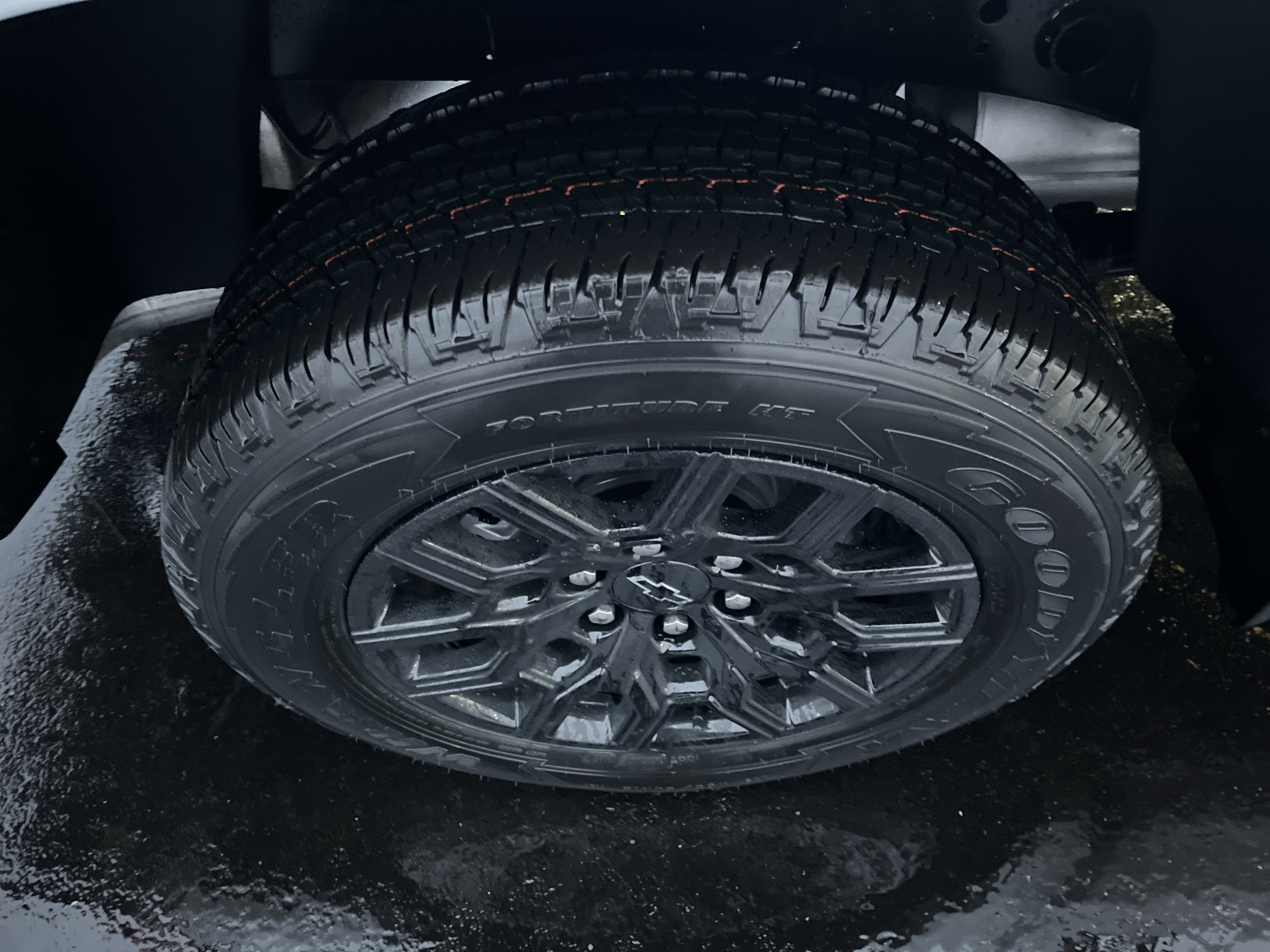 New 2026 Chevrolet Colorado W/T image 27