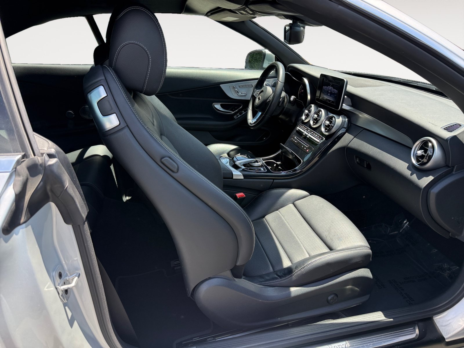 Used 2017 Mercedes-Benz C 300 Cabriolet image 19