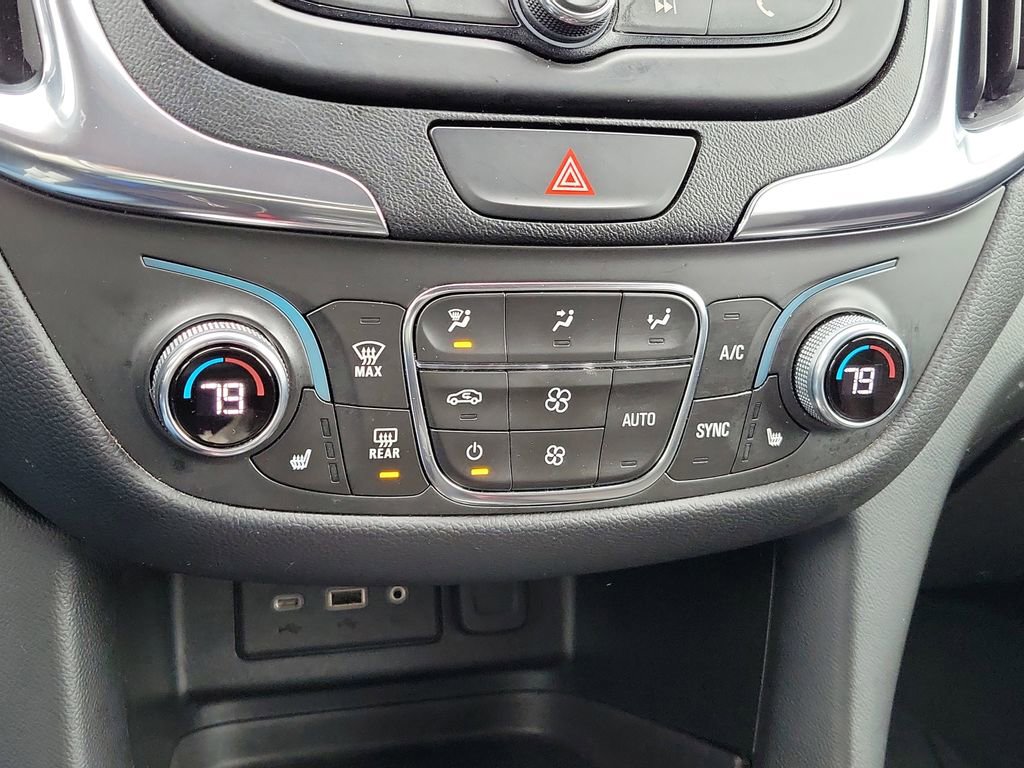 Used 2021 Chevrolet Equinox LT image 20