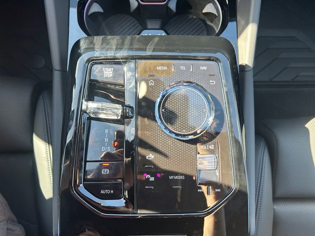 New 2026 BMW 550e xDrive w/ Executive Package AWD/4WD image 20