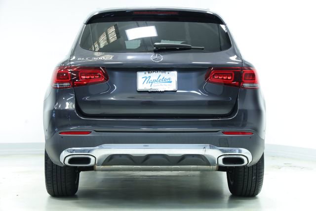 Used 2022 Mercedes-Benz GLC 300 w/ Premium Package Lite image 7