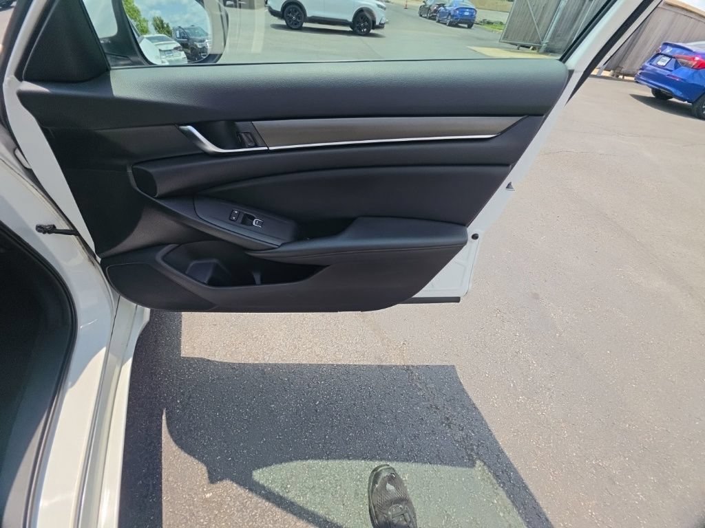 Used 2019 Honda Accord LX image 27