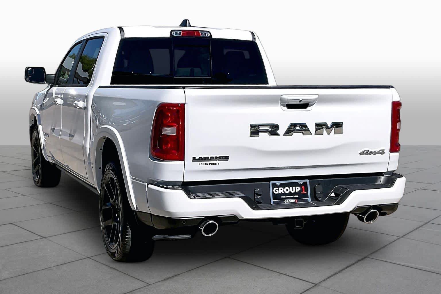 New 2027 RAM 1500 Laramie AWD/4WD image 12