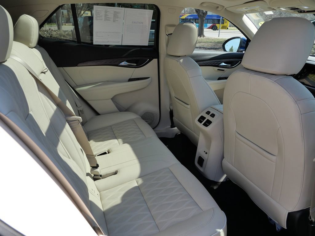 Used 2022 Buick Envision Avenir w/ Technology Package II AWD/4WD image 22