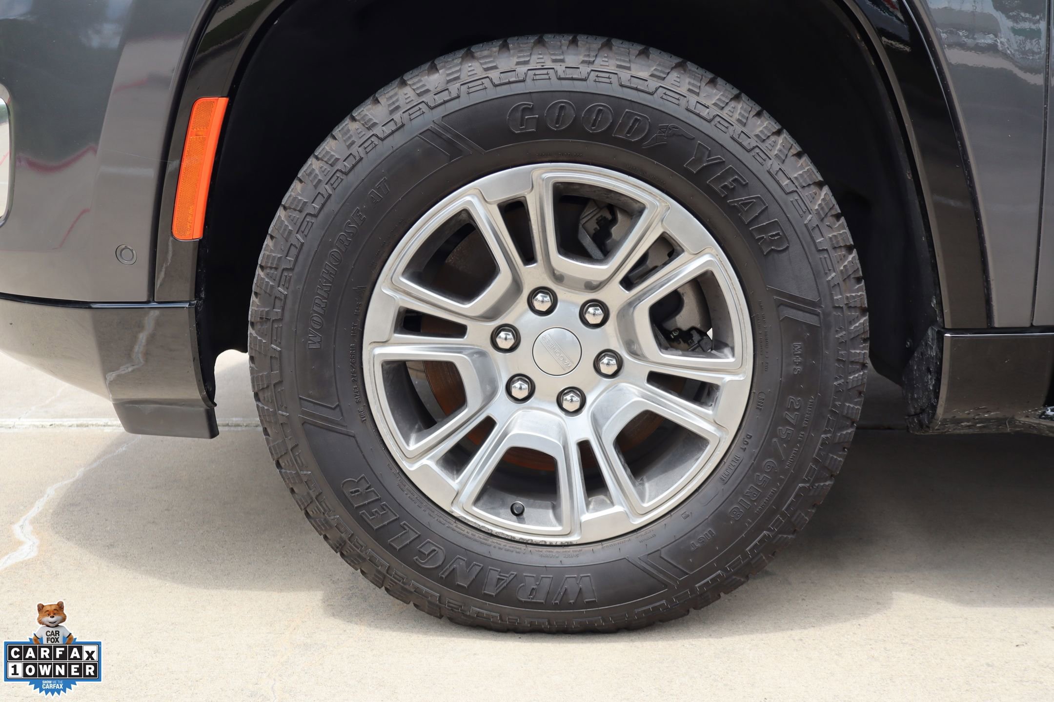 Used 2022 Jeep Wagoneer Series I RWD image 9