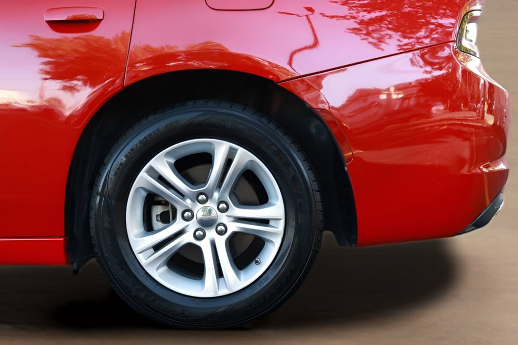 Used 2022 Dodge Charger SXT RWD image 6