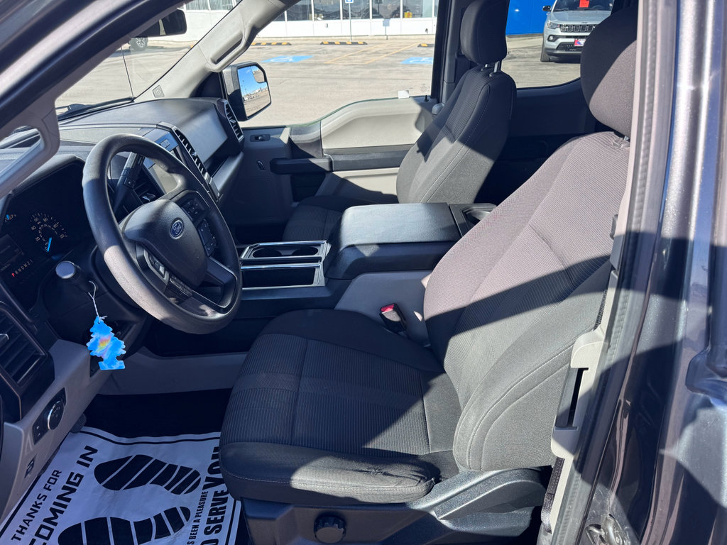 Used 2017 Ford F150 XL w/ Equipment Group 101A Mid image 10