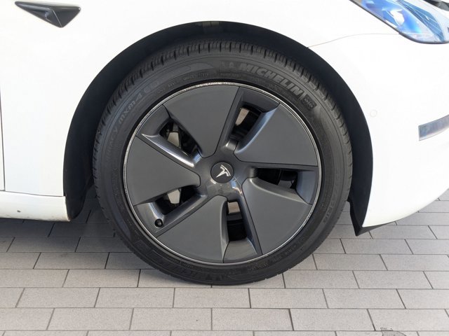 Used 2021 Tesla Model 3 Standard Range Plus RWD image 23