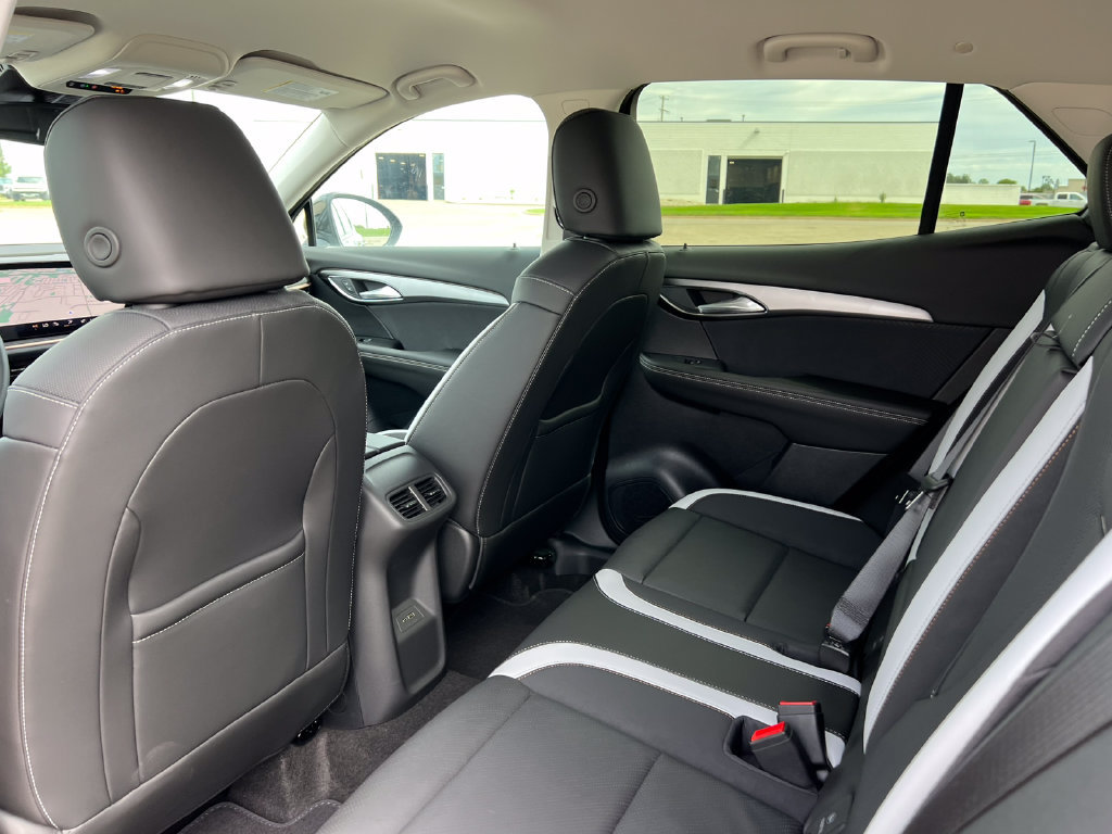 New 2026 Buick Envision Sport Touring AWD/4WD image 37