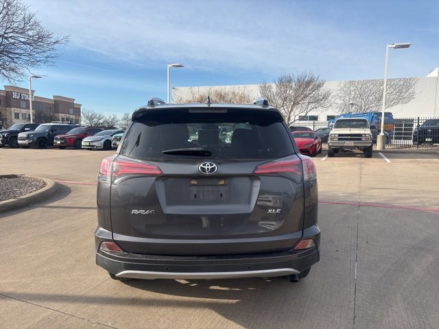 Used 2018 Toyota RAV4 XLE image 6
