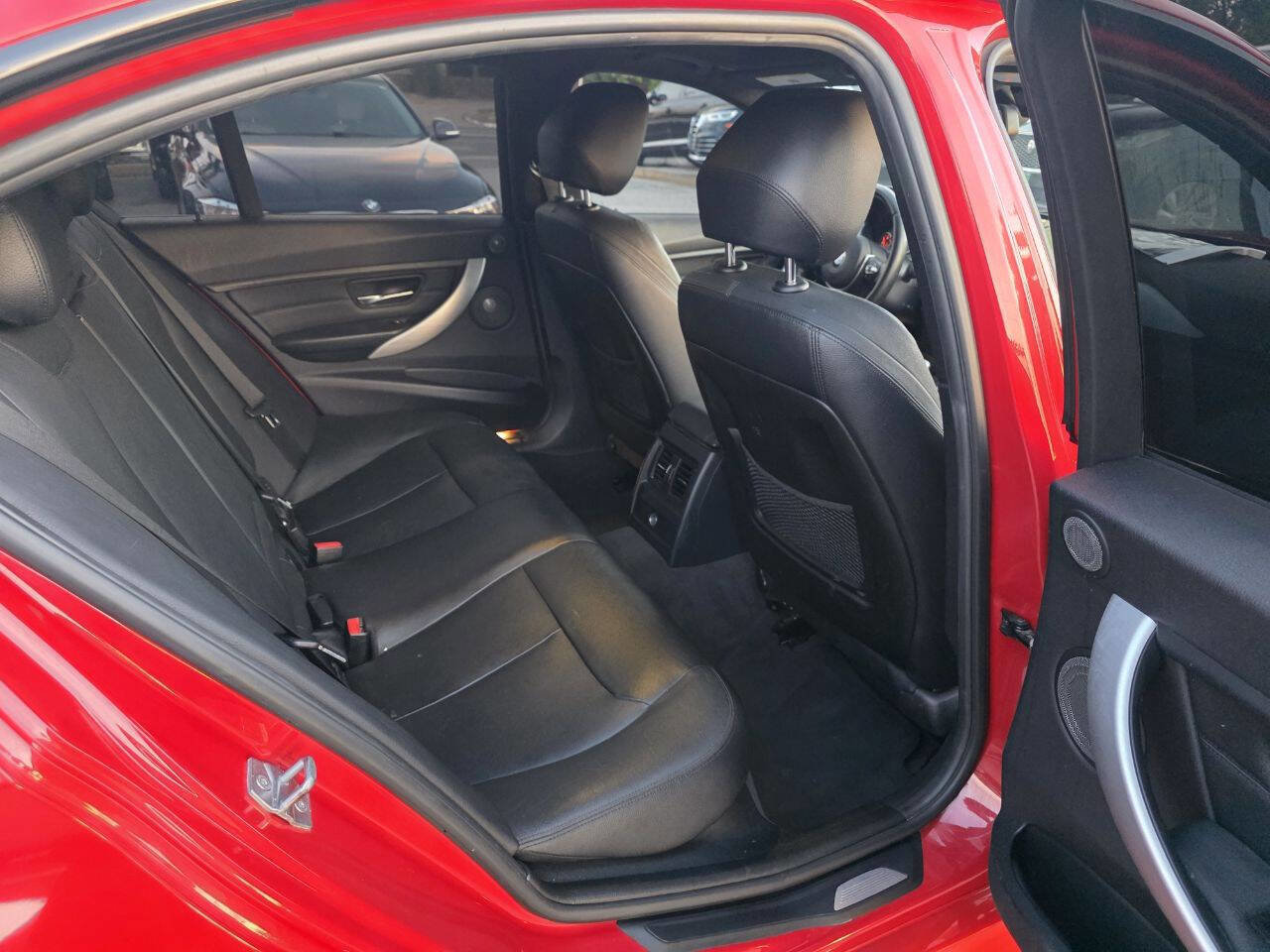 Used 2015 BMW 335i Sedan image 11