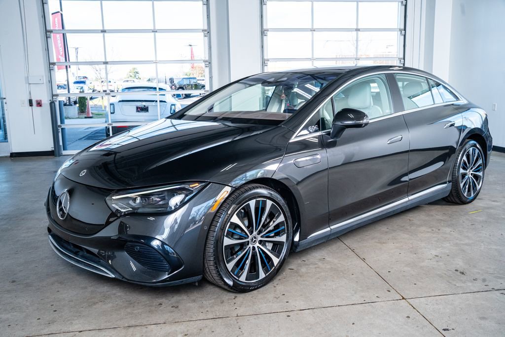 Used 2023 Mercedes-Benz EQE 350+ 4MATIC Sedan image 11