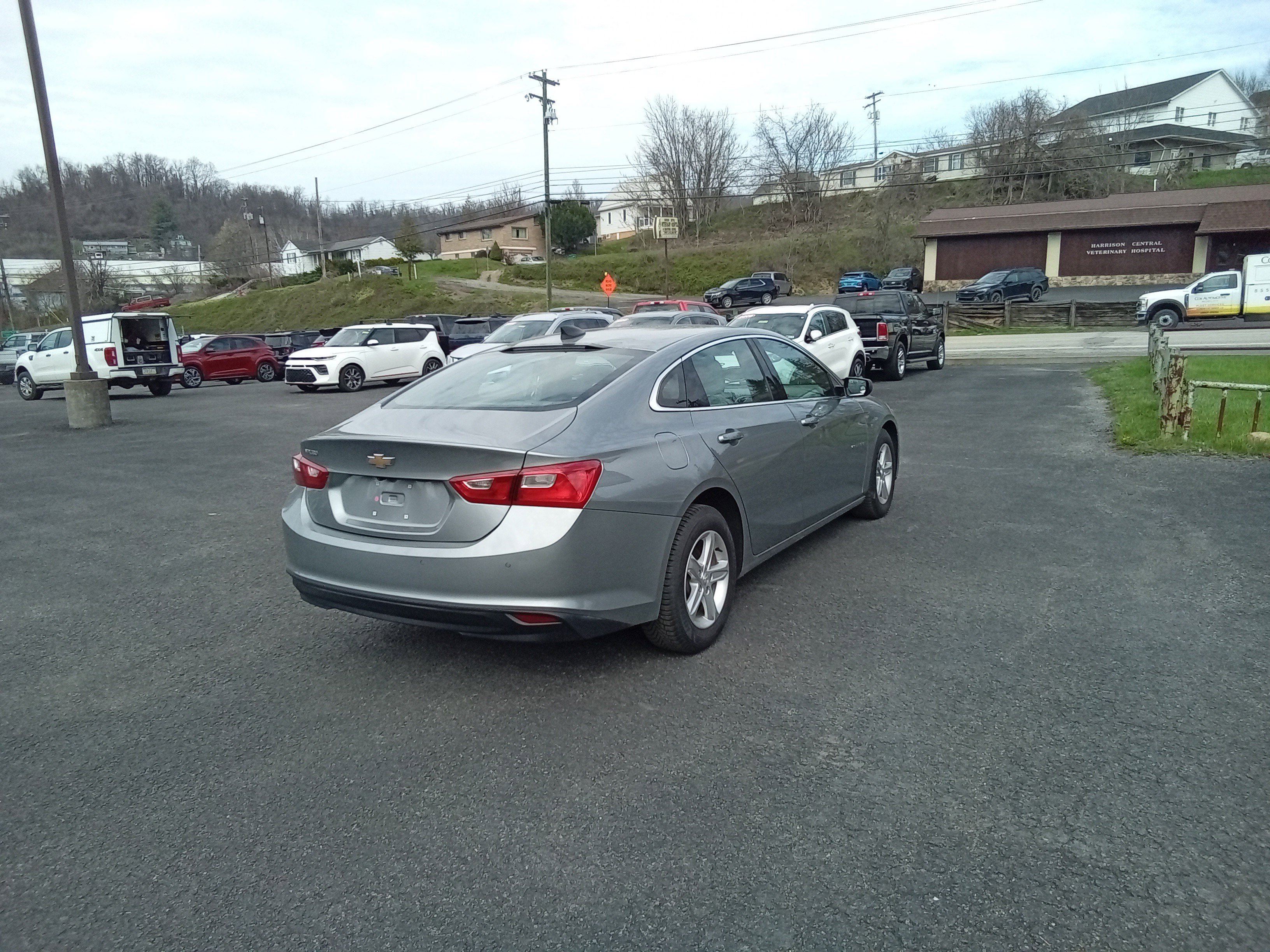 Used 2024 Chevrolet Malibu LS w/ Driver Confidence Package image 4